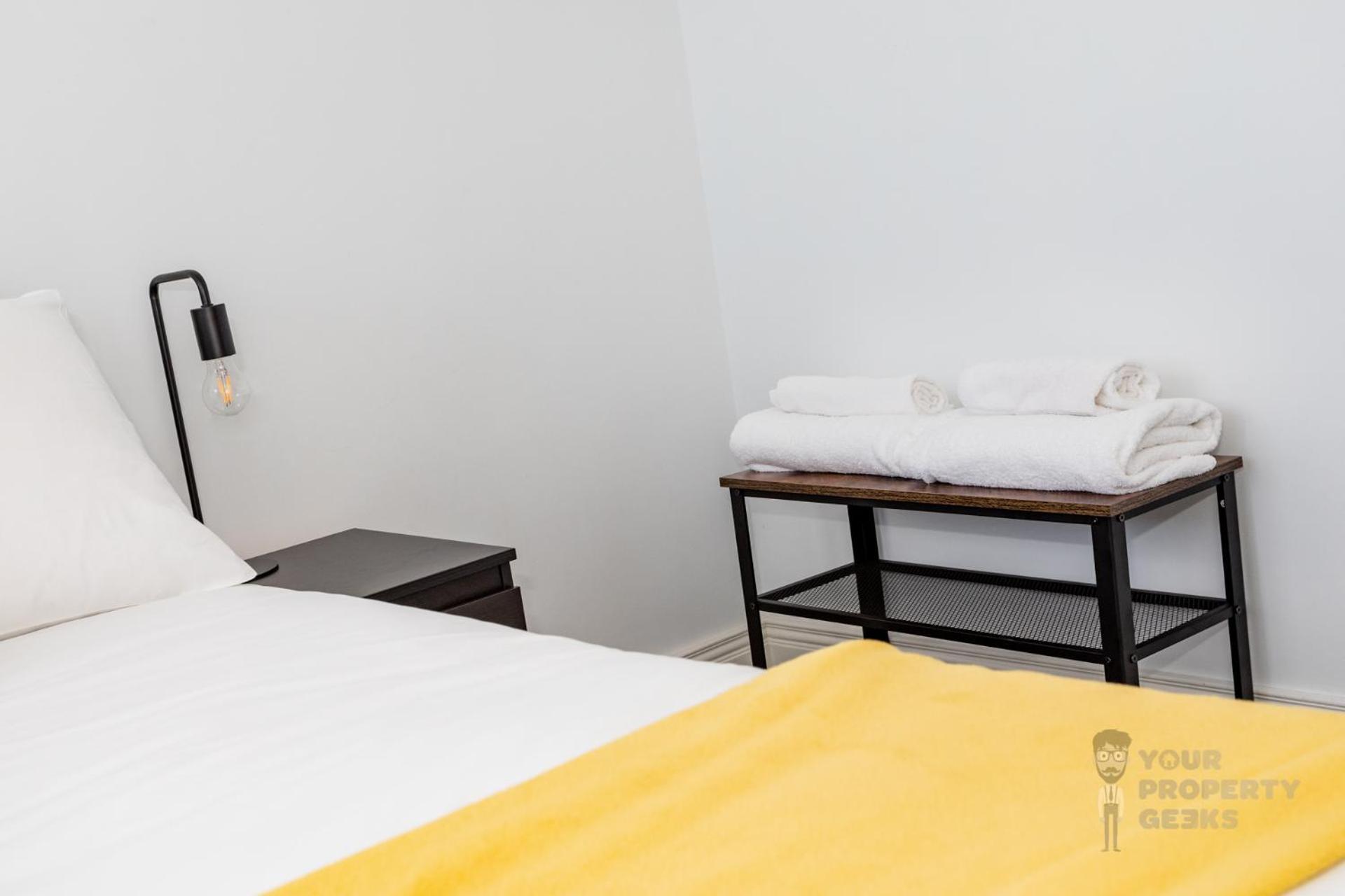 Attic Style 2 Bed Duplex Apartment With Rooftop Patio Belfast Buitenkant foto